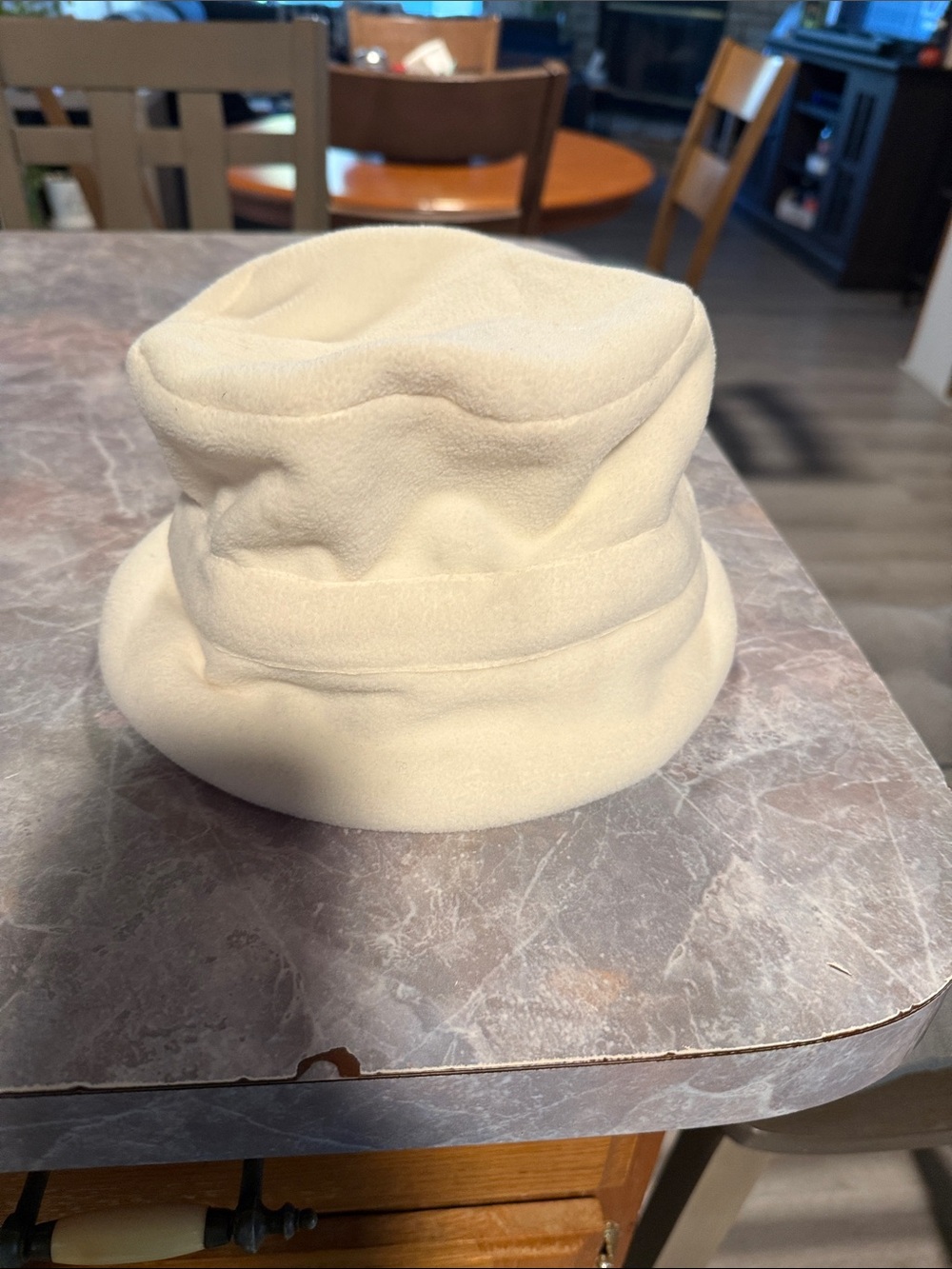 Cream Bucket Hat - Brand: no brand